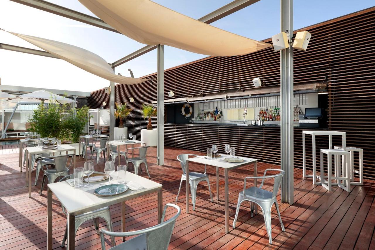 The Level At Melia Barcelona Sky Hotel Exterior photo